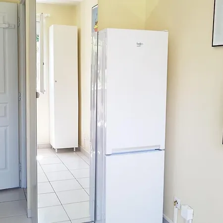 Appartement Studio Near Beaches With Free Parking By Weekome