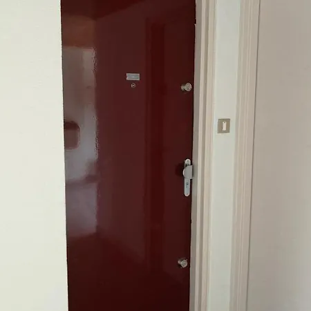 Studio Near Beaches With Free Parking By Weekome Appartement Antibes