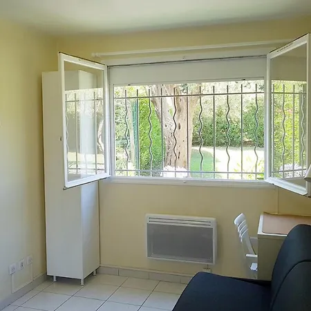 Appartement Studio Near Beaches With Free Parking By Weekome *